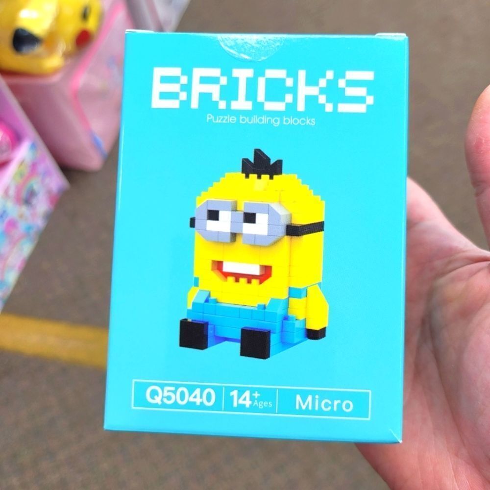 Brand New Minions Bricks Lego Figure